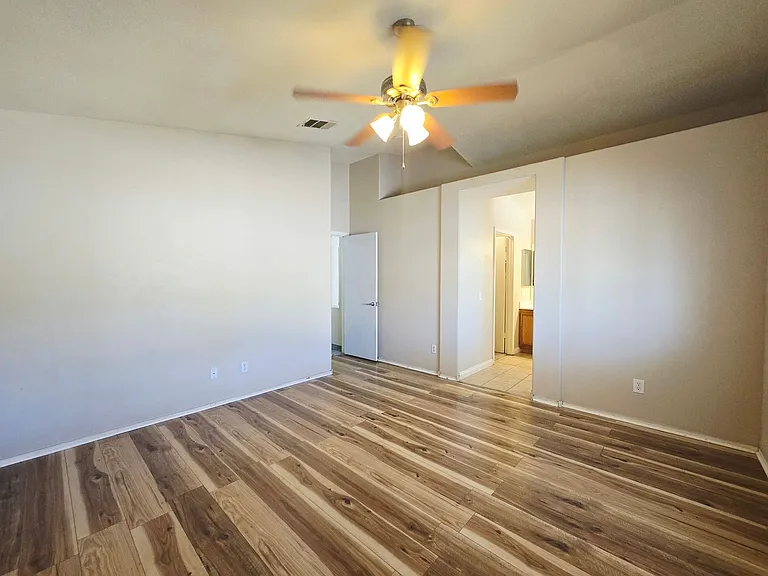 5547 Summer Joy St — Photo 13