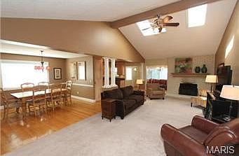 2nd image of 5089 Lampglow Ct
