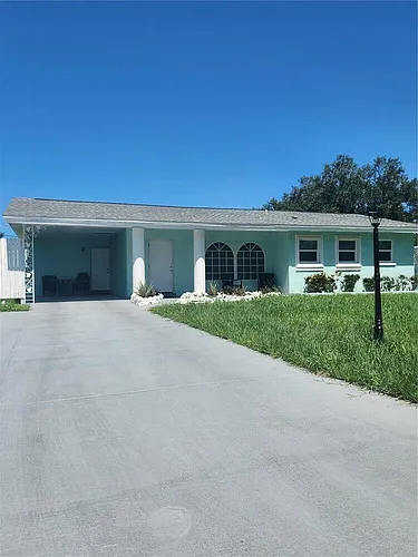 2023 Gold Ave Photo 1
