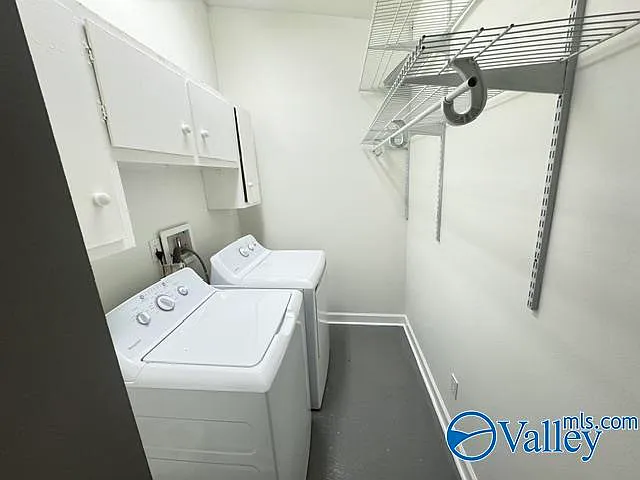 412 Ewing St NW — Photo 37