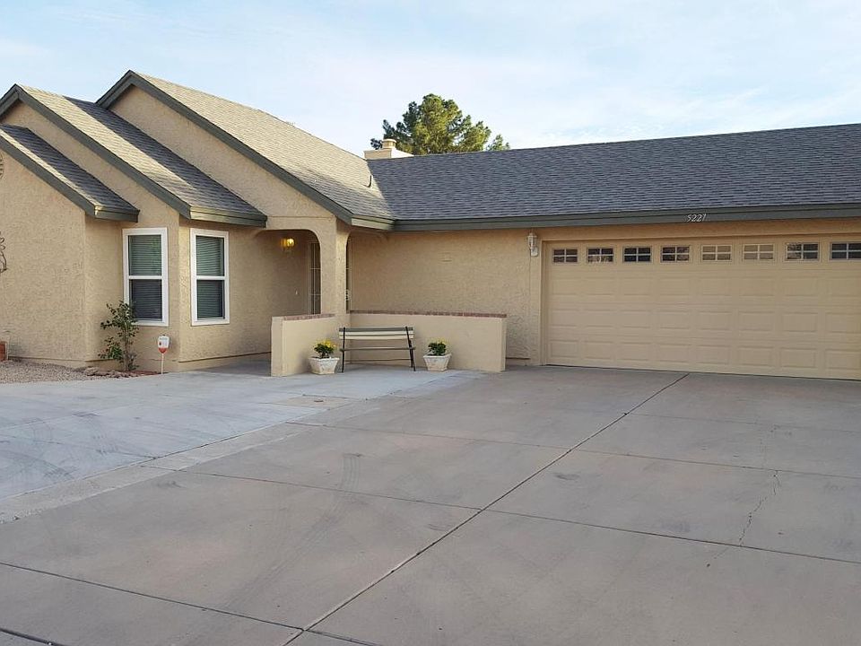 1st image of 5227 W Voltaire Dr