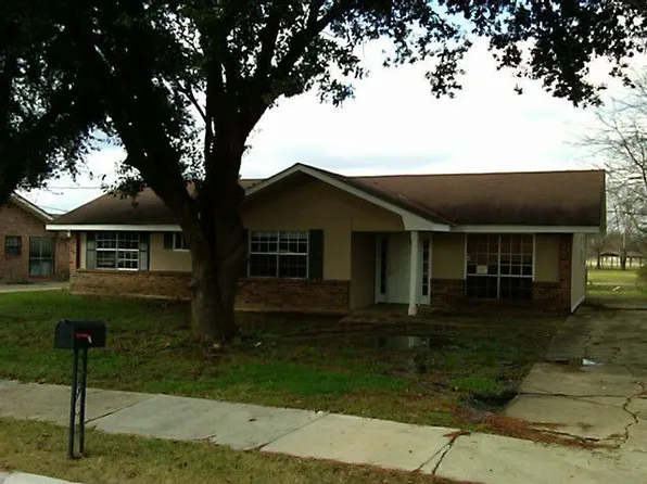 242 Smallbrook Dr, Montgomery, AL 36116