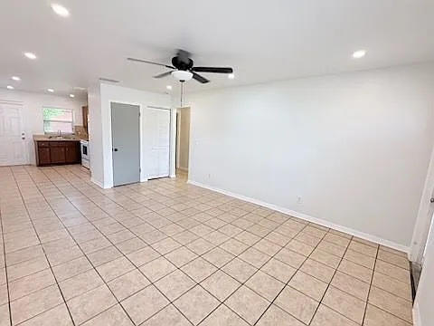 715 Georgia St #1 — Photo 3
