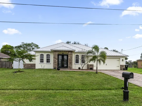 304 SW Ridgecrest Drive, Port St Lucie, FL 34953