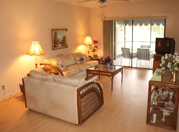 5th image of 1504 W Harmony Lake Cir