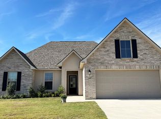 636 Sandy Ridge Cir, Shreveport, LA 71107