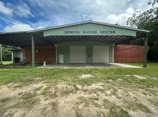 101 E Water Ave W, Geneva, AL 36340