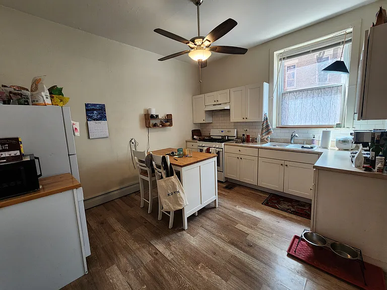 1048 N Marshfield Ave #1R — Photo 8