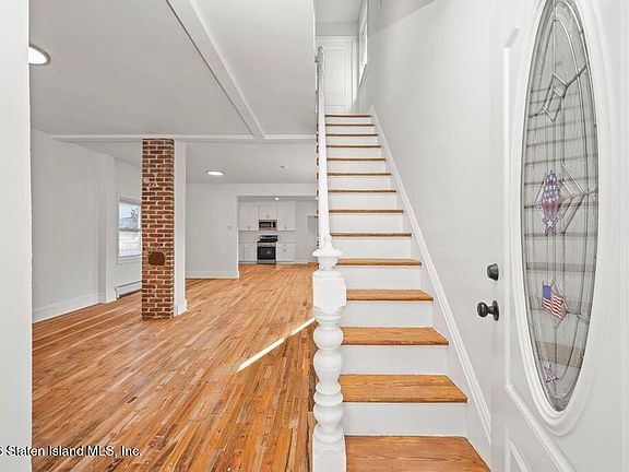 4th image of 241 Simonson Ave