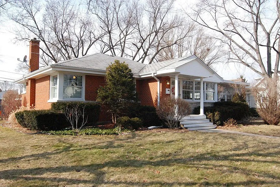 826 S Fairfield Ave photo 1
