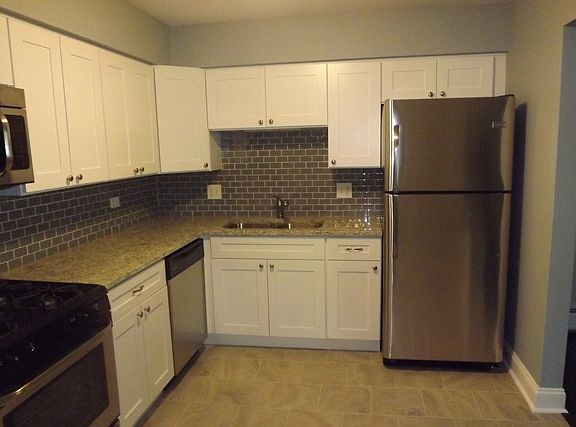 2nd image of 3435 83rd St APT C17