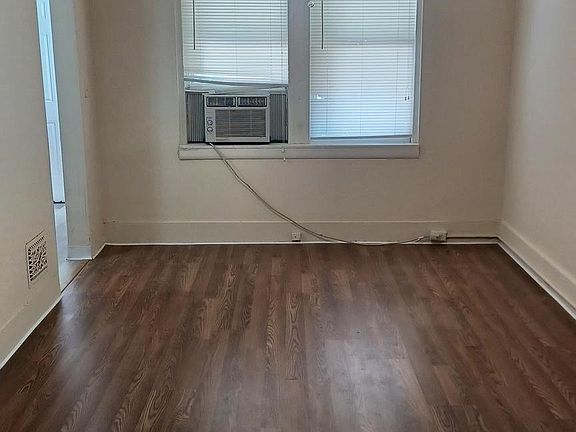 5th image of 2946 Kansas Rd