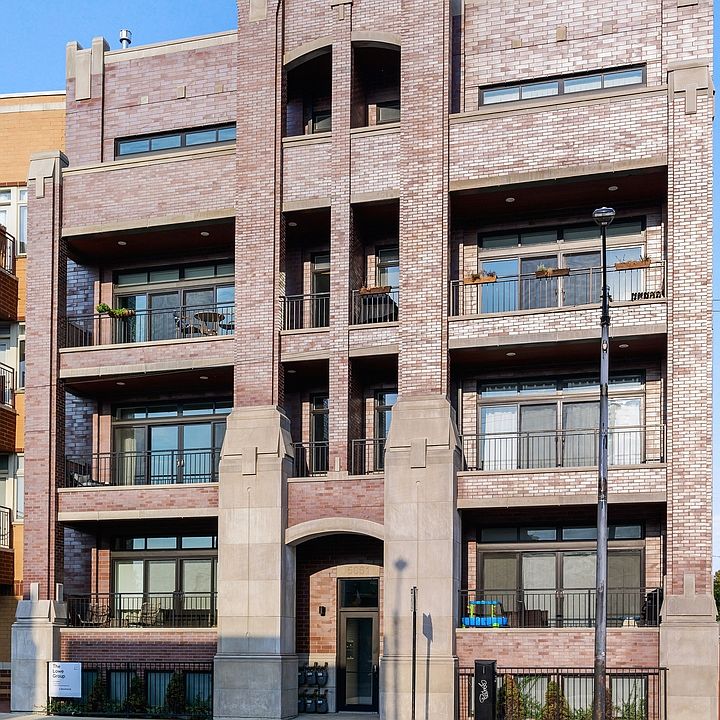 1st image of 5061 N Lincoln Ave Unit 401