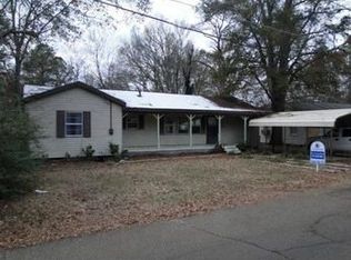 210 Lindbergh Blvd, Starkville, MS 39759