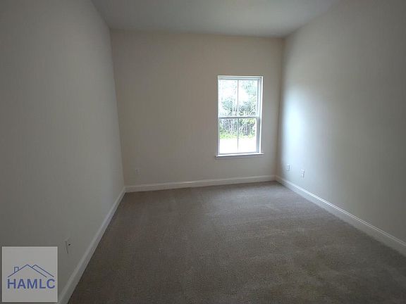 4th image of 584 Grayson Ave