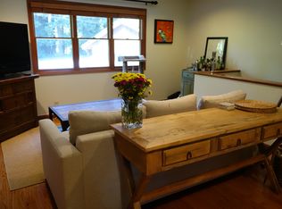 886 Portola Rd #SFH, Portola Valley, CA 94028