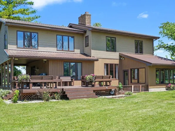 4038 Eleven Mile Rd, Auburn, MI 48611