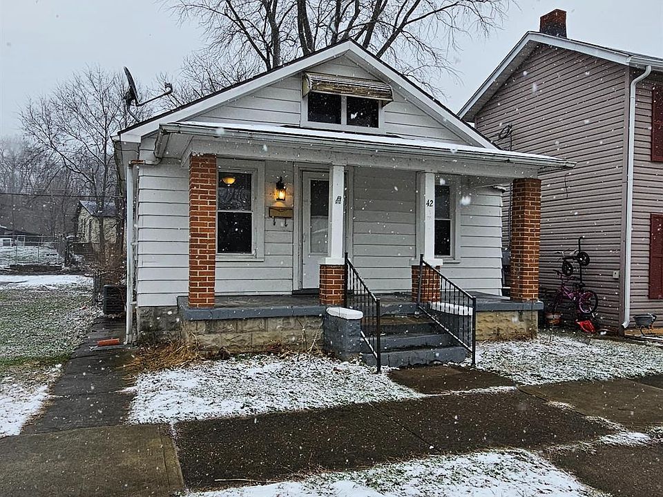 1st image of 42 N River St