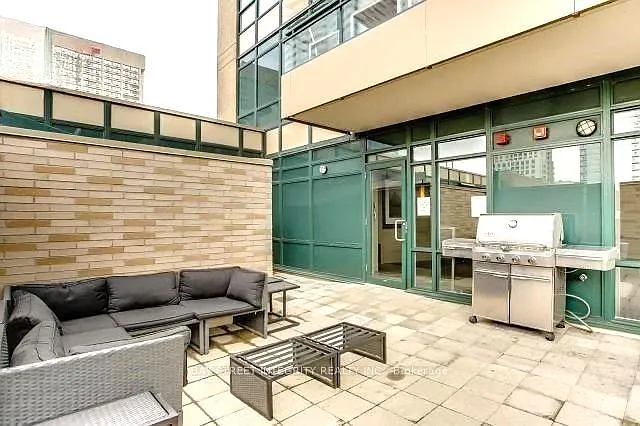 35 Hayden St #1308 — Photo 15
