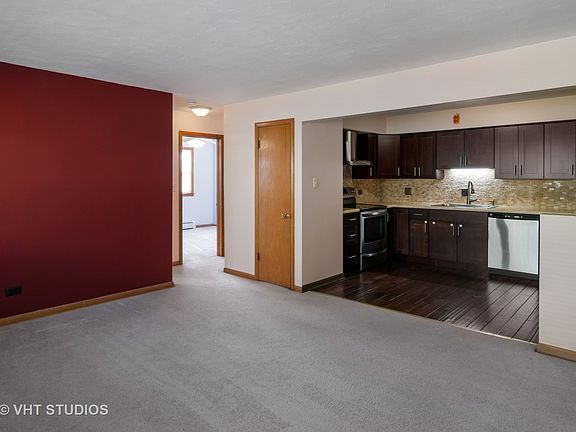 3rd image of 308 Beach Ave APT 2A