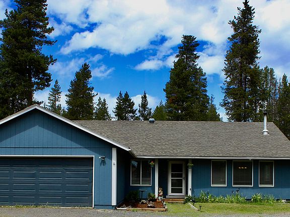 2nd image of 16976 Whittier Dr