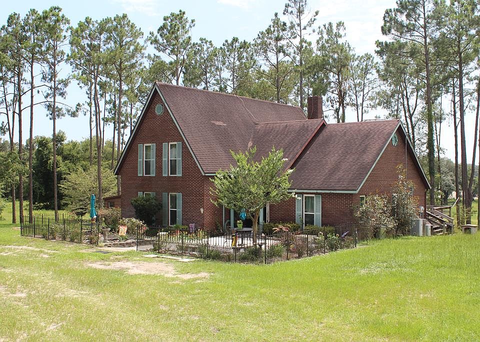1st image of 967 NE County Road 361