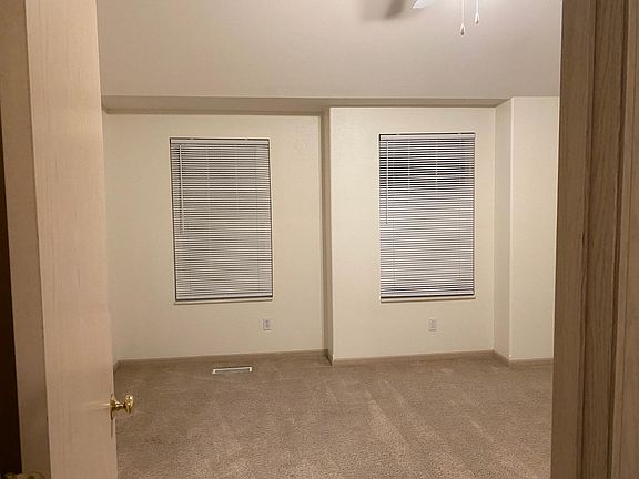 5th image of 4022 Hawksbury Ct #1