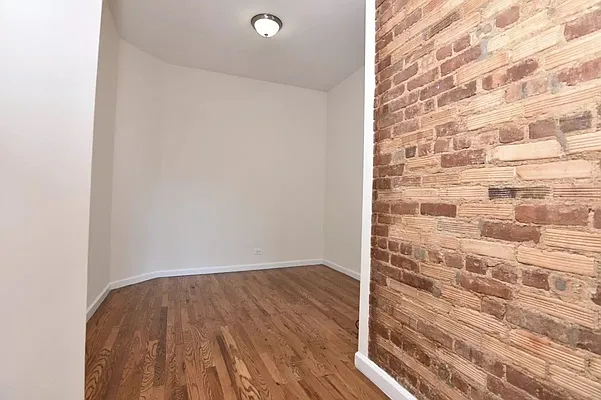 Rented by Bohemia Realty Group | media 10