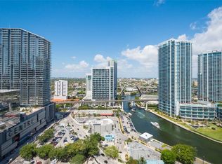 68 SE 6th St #2212, Miami, FL 33130