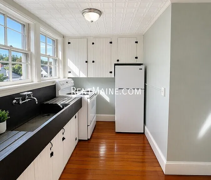 269 French St #E — Photo 1