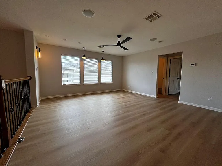 12513 Palfrey Dr — Photo 21