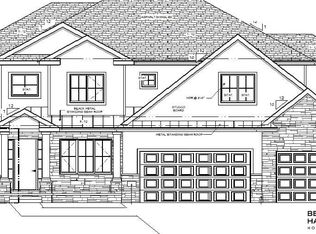 3907 S 212th St, Elkhorn, NE 68022