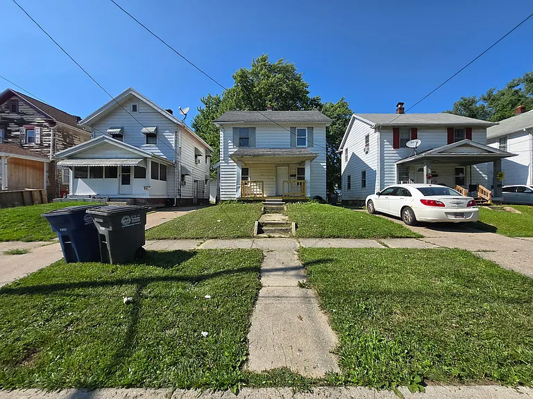1750 Macomber St #1 — Photo 1