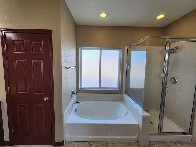 794 Newton Ct — Photo 21