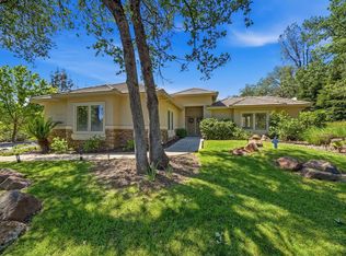 19677 San Vincente Dr, Redding, CA 96003