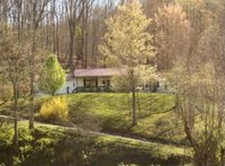 16 Boxer Dr, Culloden, WV 25510