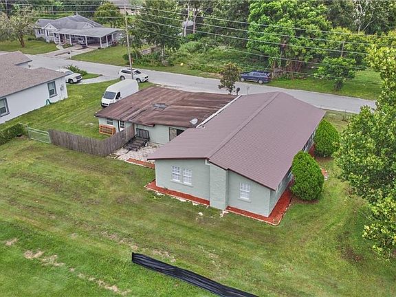 4th image of 512 McKay Dr