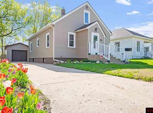 914 North Ave, Fairmont, MN 56031