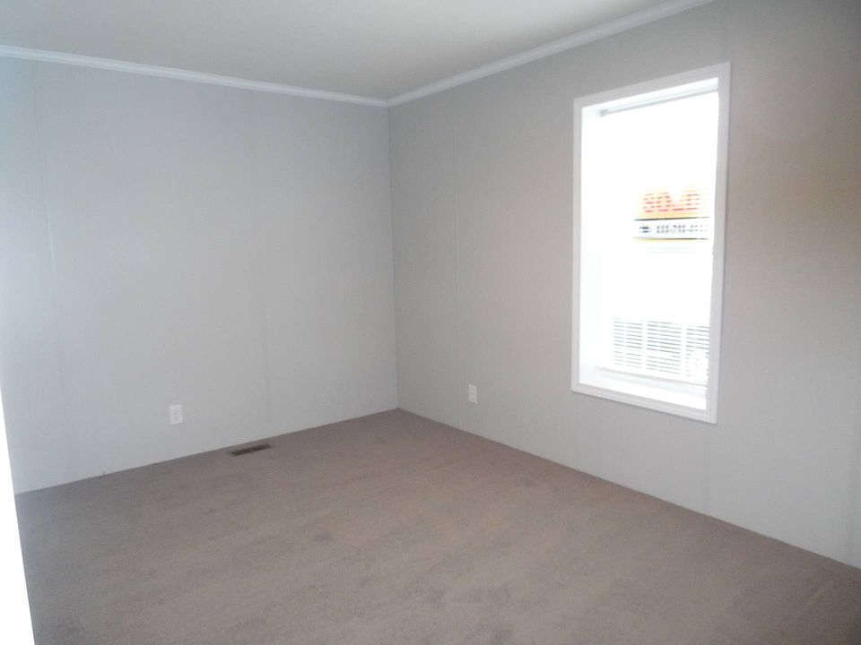 1st image of 6471 S Division Ave #276