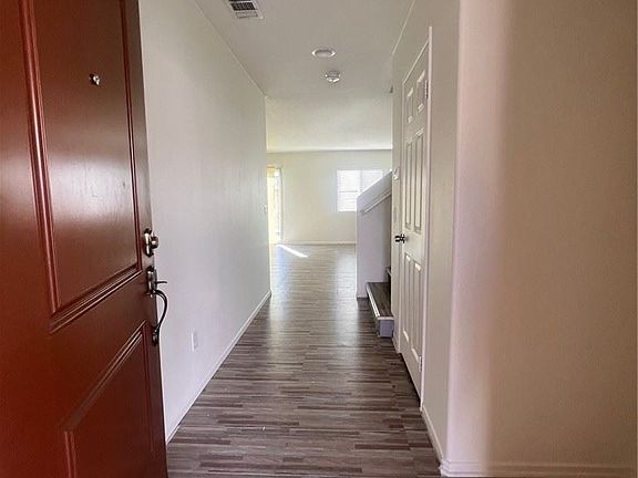 4th image of 7034 Alderwood Dr