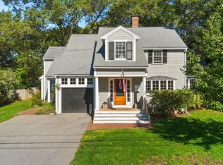 114 Upland Rd, Concord, MA 01742
