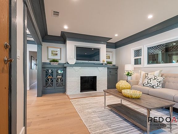 4th image of 7702 Norton Ave #7702