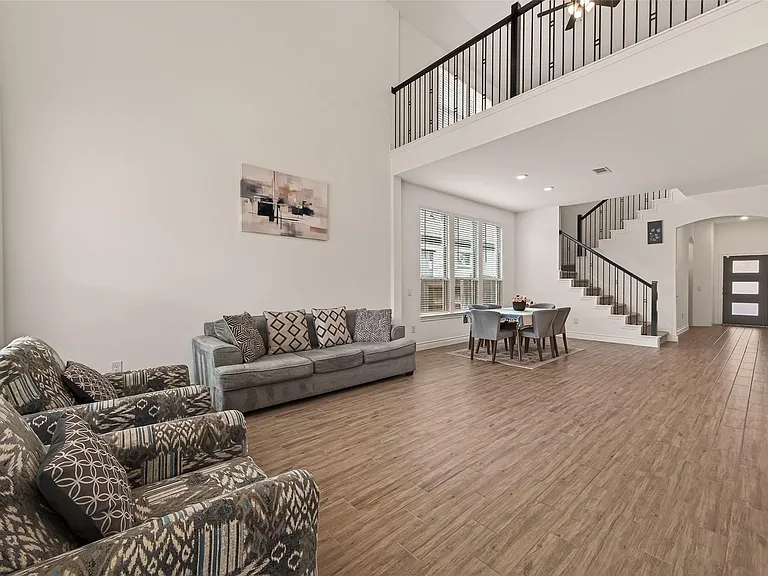 7319 Woodlark Ridge Dr — Photo 10