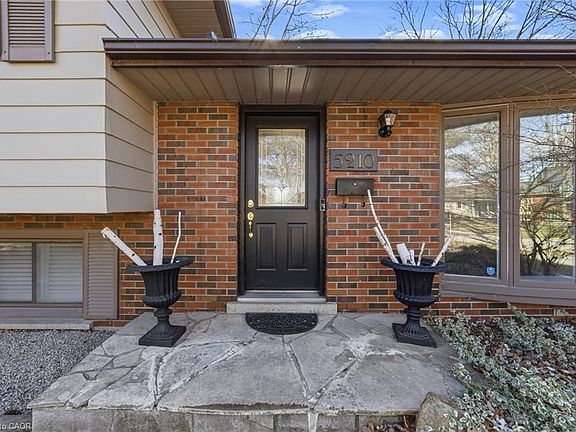 3rd image of 5210 Meadowhill Rd