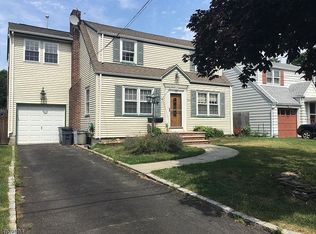 555 Stratford Rd, Union, NJ 07083