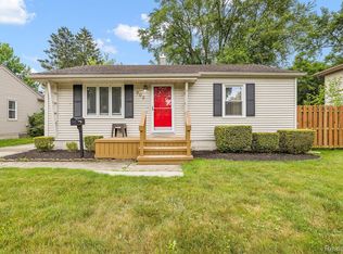902 E Windemere Ave, Royal Oak, MI 48073