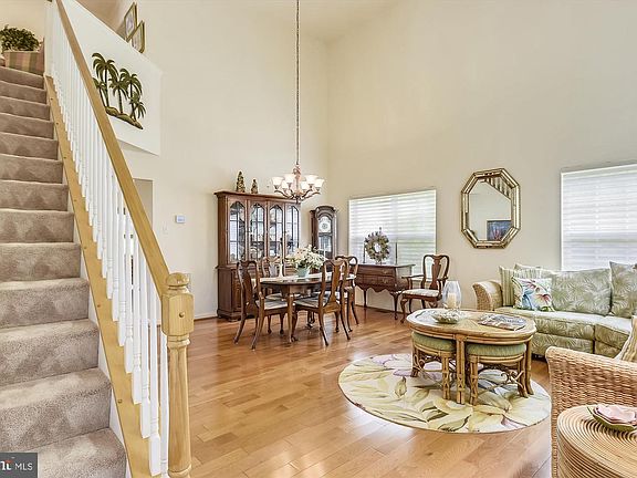 3rd image of 310 Wallman Way