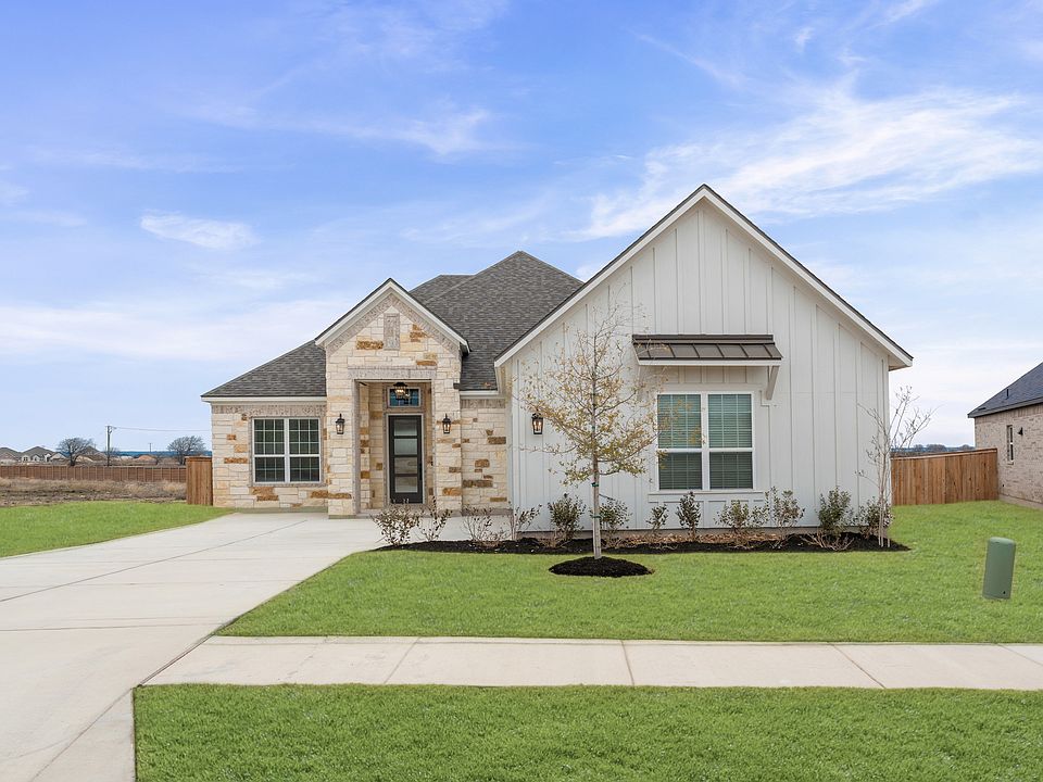 The Kingsley has a beautiful stone and siding exterior.