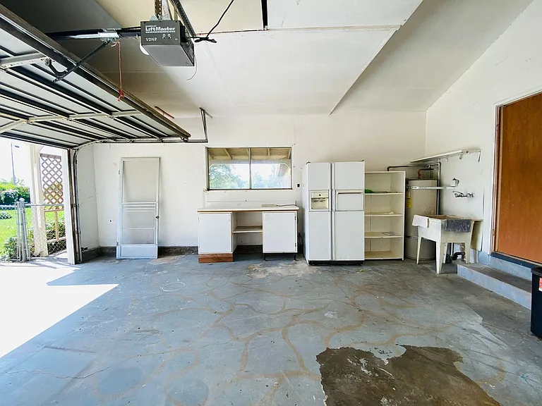9635 Titan Rd — Photo 24