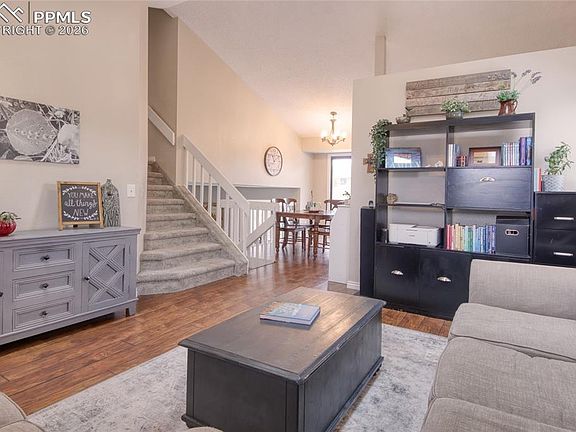 5th image of 8270 Steadman Dr